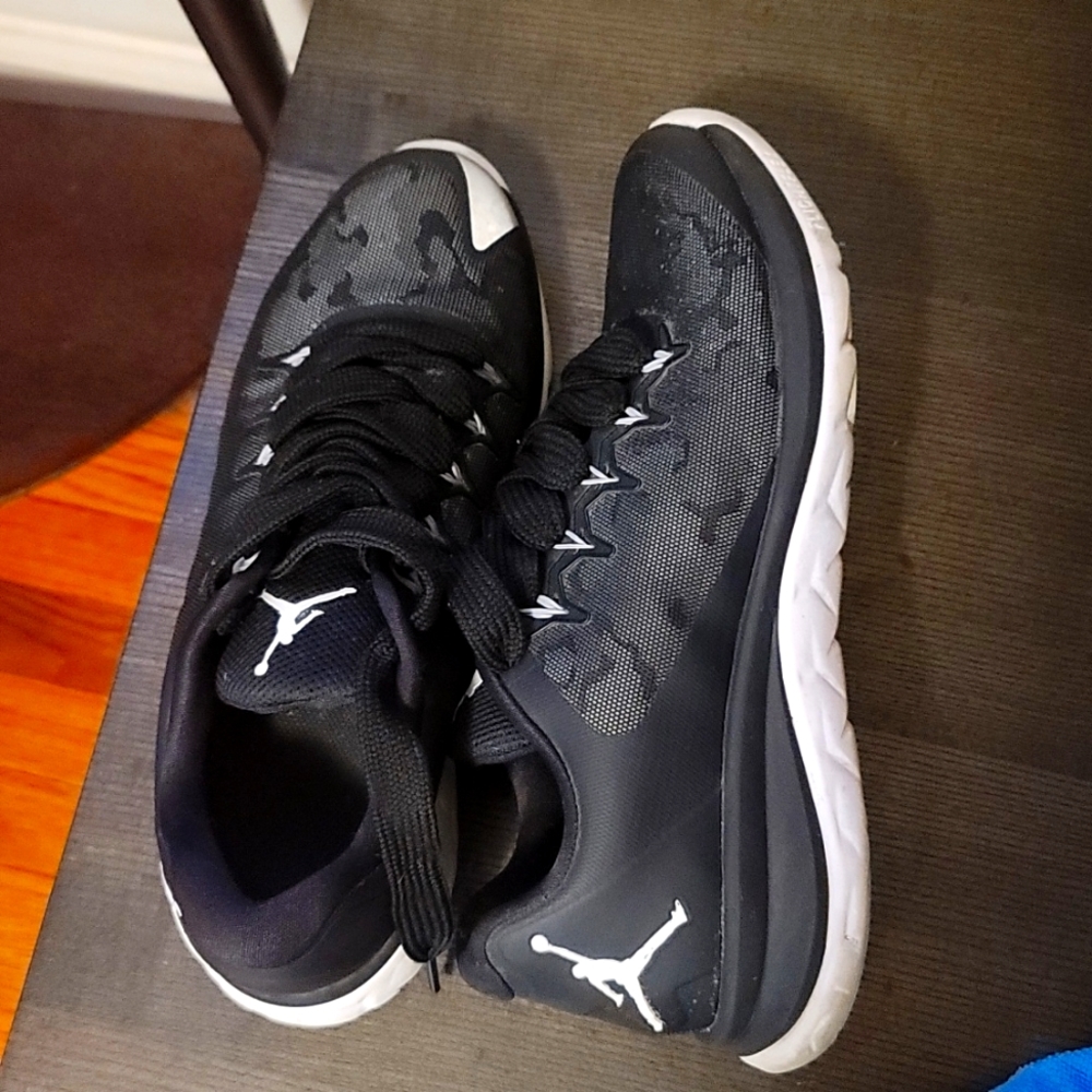 Men's Jordan Sneakers